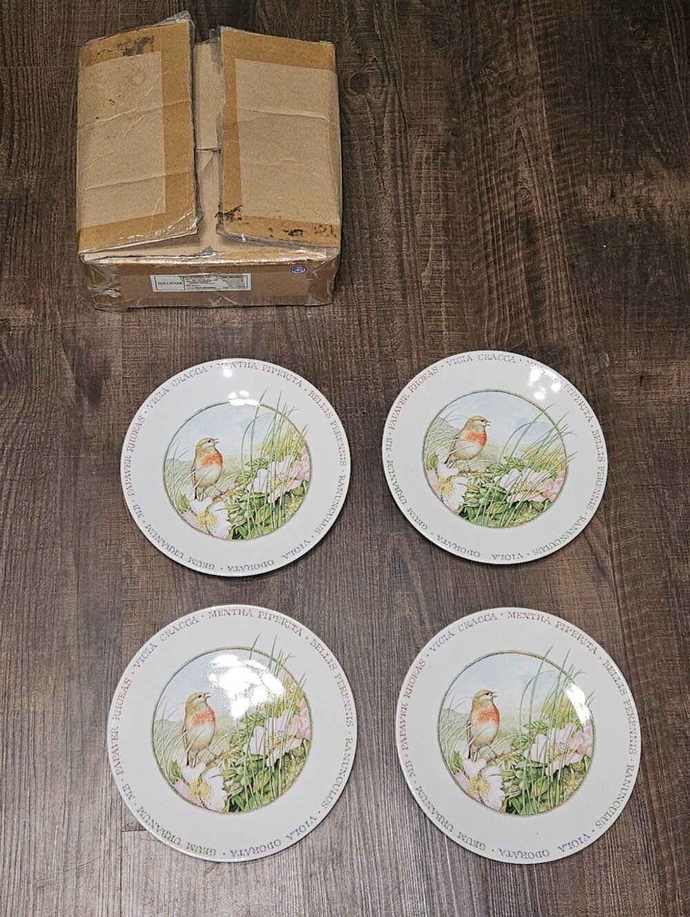 Hallmark Wildflower Meadow Collection By Marjolein Bastin 4 Plate Set